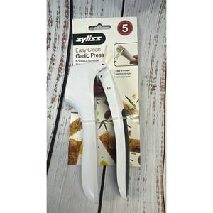 Zyliss Easy Clean Garlic Press Black White Stainless Steel Kitchen Tool